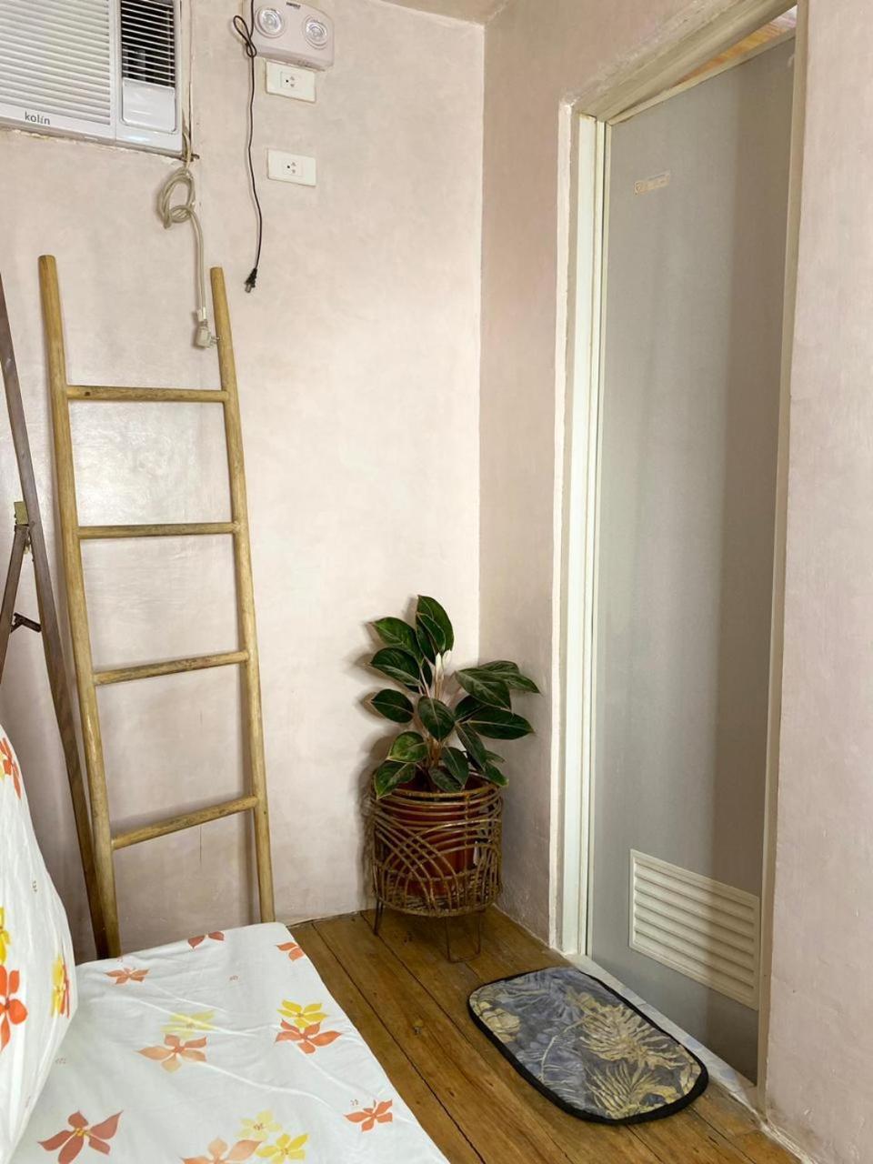 ג'נרל לונה Malayah Hostel חדר תמונה